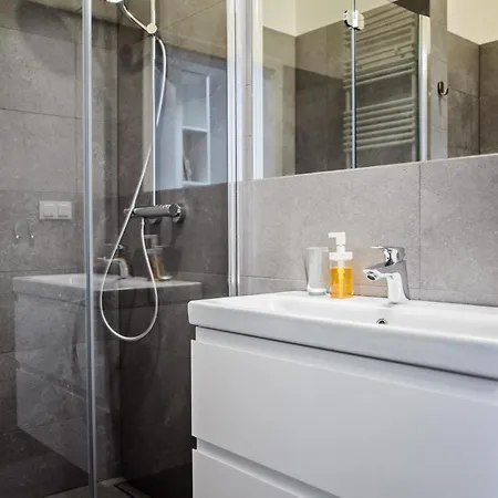 Orzeszkowej Lägenhet